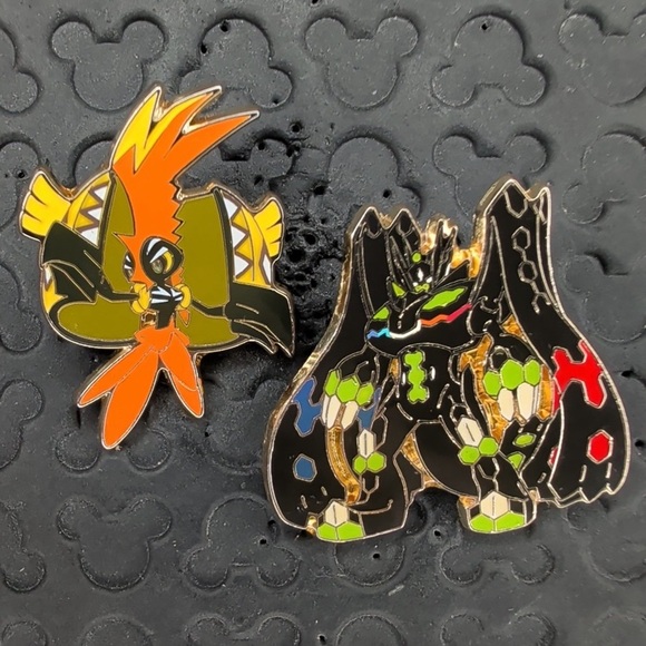 Pokemon Accessories - Pokémon official 2016 tapu koko & zygarde trading pin set